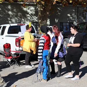 Trunk-or-Treat-2021-10
